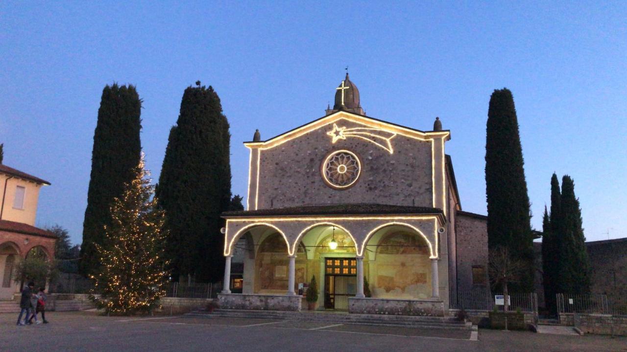 Hotel Camera Monica à Peschiera del Garda Extérieur photo